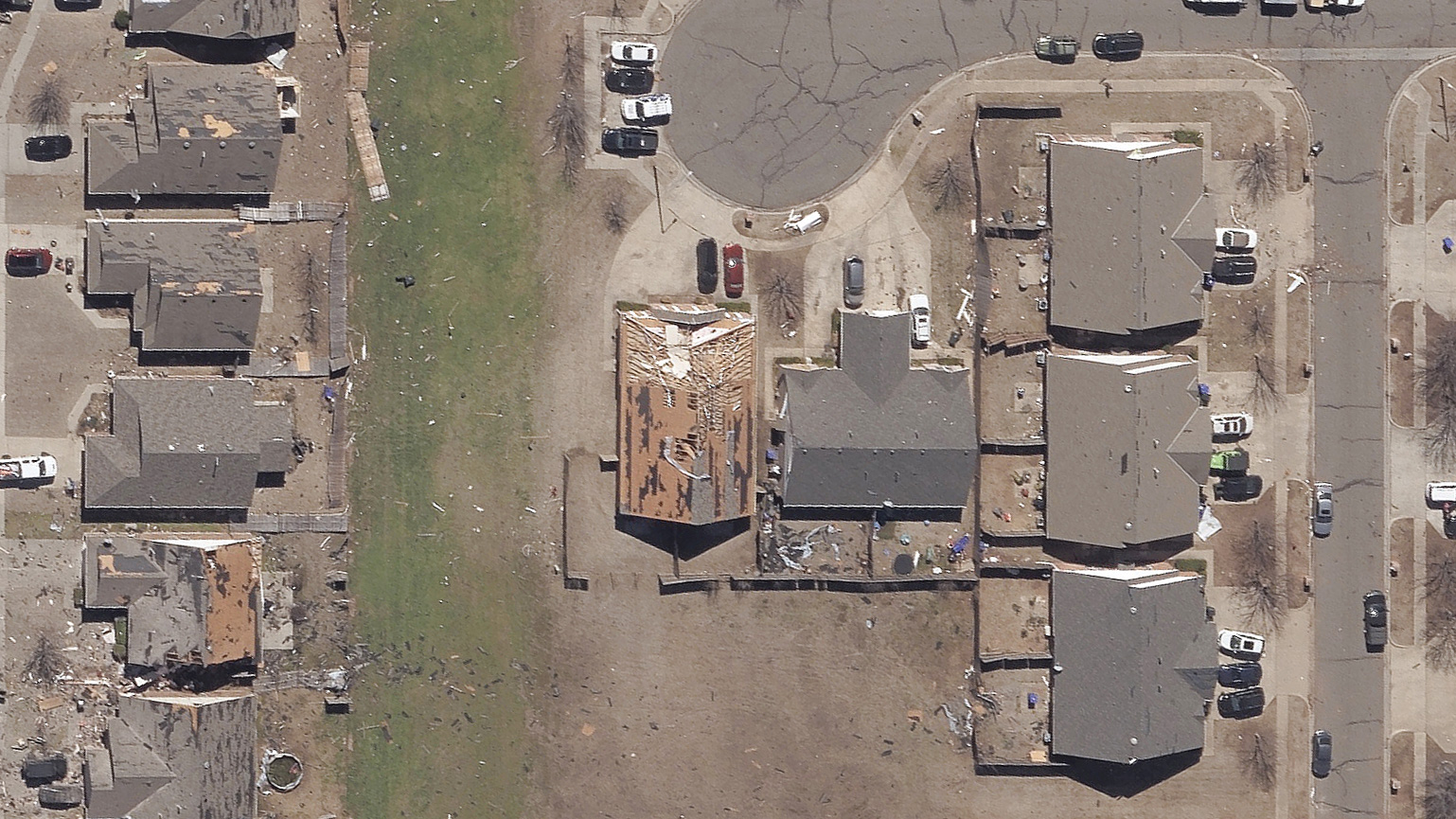 Gray Sky Tornado in Norman, Oklahoma Geospatial Insurance Consortium